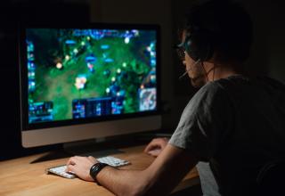 Online Games, A Fun Way for A More Creative Brain